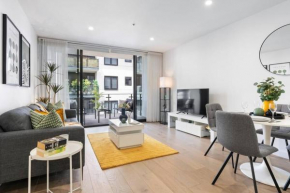 Luxe 2BR Oasis at The Vista